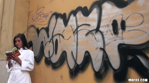 Latoya - PublicPickUps