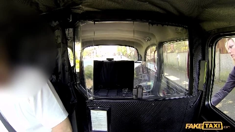 FakeTaxi - Holly - Ru050213