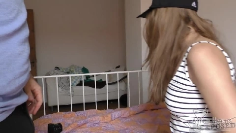 AfterHoursExposed 082918 gorgeous 19yo amanda virgin gi