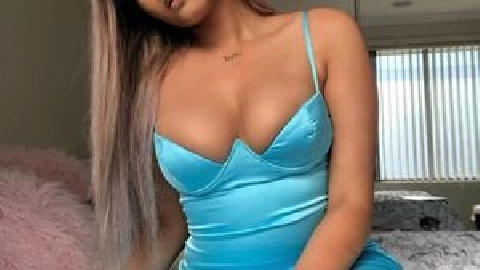 Emergency Squirter in HD - Adriana Chechik