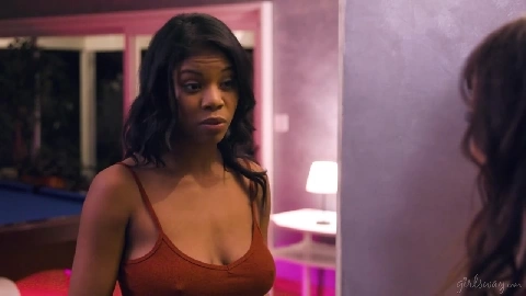 Pool Shark - Nia Nacci, Lexi Luna