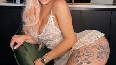 Summer in June - Victoria June