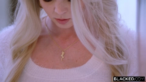 Starbabe Waitin' In The Sky!?!