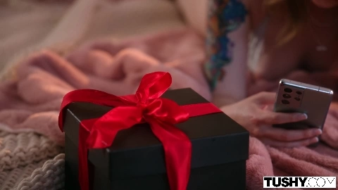 Catching Vibes in 4K - Ailee Anne