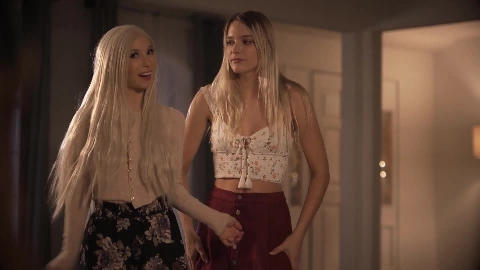 Erotic Games_3 - Evelyn Claire & Kenna James