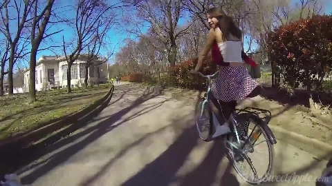 Hot Tour through Milan - MySweetApple