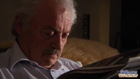 Something Spicy in 4K - Iwia