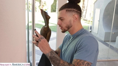 Serena Sterling - MySistersHotFriend