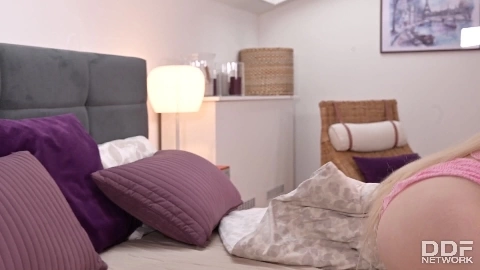 Shaved Pussy Powerfully Plowed - Nikki Hill