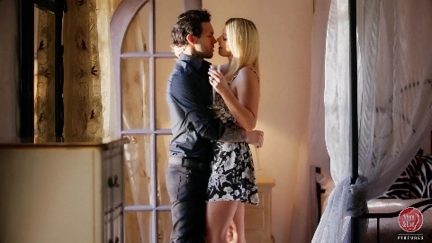 India Summer Horny MILF 2