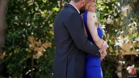 Brandi Love Horny MILF