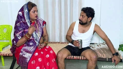 Stepmom Rozi Uncut (2025) Hindi Hot Short Film