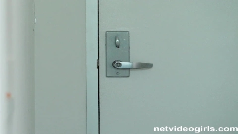 Daphne Dare & Naomi Nash & Alexis Tae - NetVideoGirls