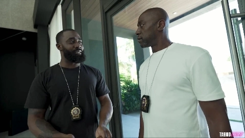 Cory Chase - Cops & Clowns - A Harley Quinn Parody in HD