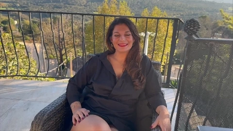 JacquieEtMichelTV – Lola 35 Years Old, Nurse In Draguignan