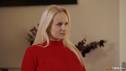 Busty and Blonde: The perfect help in HD - Angel Wicky