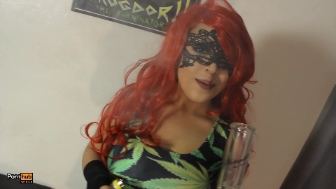 Cannabis Ivy Caught Smoking and Steals a Quickie - Daisy Dabs