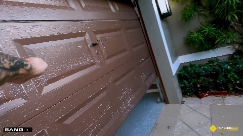 Katerina Deville - Bang RoadSideXXX