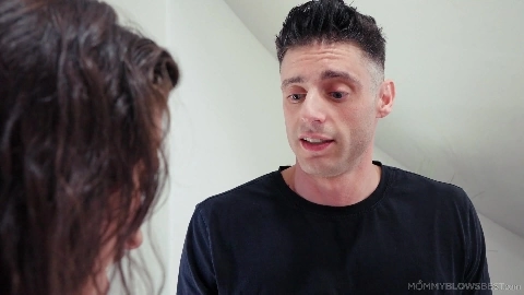 Victoria Voxxx - MommyBlowsBest