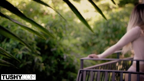 First anal for college student Goldie - Tushy