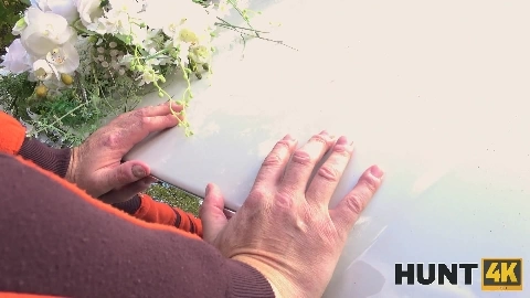 Jennifer Mendez - Hunt4k