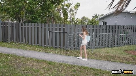 How Does the Fox Moan? - Daisy Fox