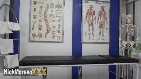 Nick Moreno - The Bastard Physio Breaks the Ass of the Beautiful Mariana Martix (MASSAGE - CUMSHOT - ANAL SEX)