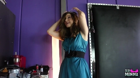 MILF Nina has Some Tricks for Charli