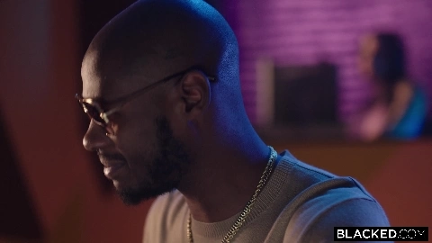 Give It All in 4k - Keisha Grey