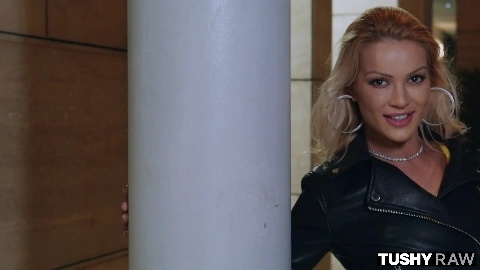 Cherry On Top - Cherry Kiss