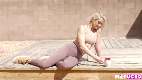 Reunites with Husband - Cherry Kiss