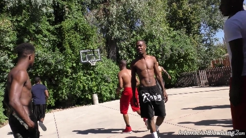 Melissa Moore - Interracialblowbang