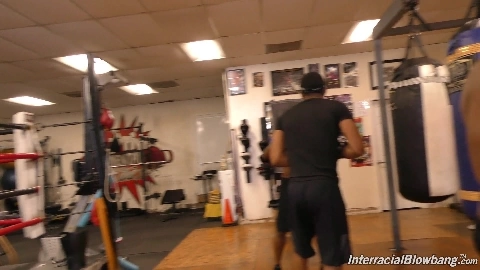 Karlee Grey - Interracialblowbang