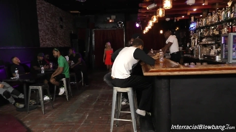 Rachele Richey - Interracialblowbang