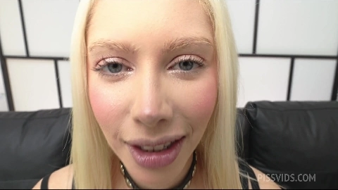 Vivian Lola XXX - Legal Porno