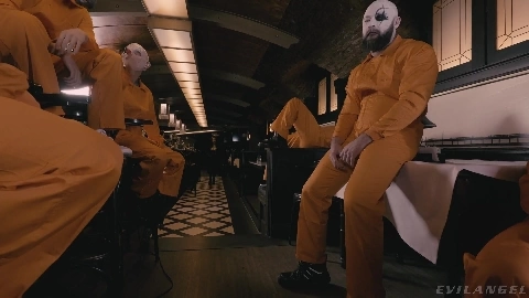 Sabien Demonia 8 On 1 Gangbang - EvilAngel