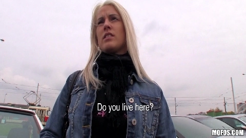 Cock In The Coffe Shop - Blanche Bradburry