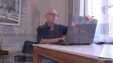 Caught In The Stockings - Layla S