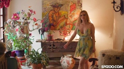 Jessie Rogers Busty Plays With The Gardener While Husbands Away - Spizoo