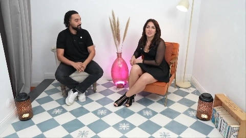 JacquieEtMichelTV – Lily Alix, Is The Queen Of The Ball