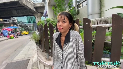 Bell in HD - TukTukPatrol