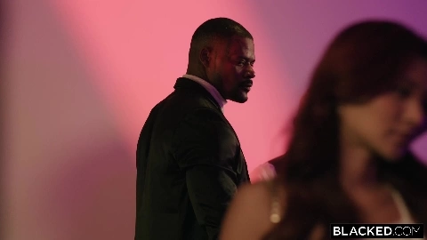 Rae Lil Black Perfect Babe Rae Cant Resist Jasons BBC - Blacked