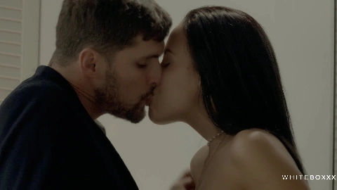 Passionate Threesome W Francesca Di Caprio Lexi Layo - Francesca