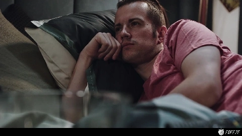 Lia Lin Faulty Remote - Freeze