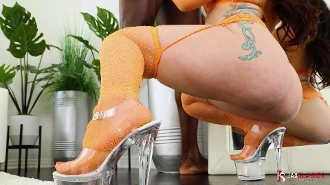 One Tasty Booty With Mandy Muse 2