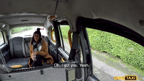 Big tits petite ebony babe squirts - Alyssa Divine