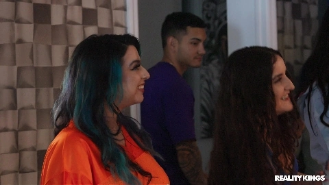 Blow Bang Baddie - Violet Ray