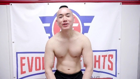 Carmen Valentina Vs James Bang - EvolvedFights