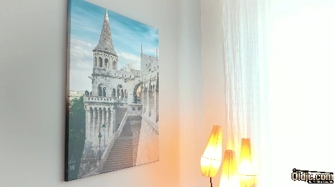 Scamming The Landlord - Lia Ponce