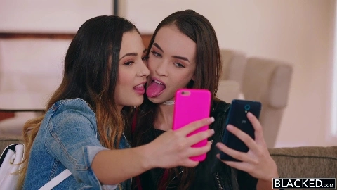 Jaye Summers & Charity Crawford Horny Threesome